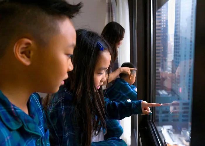 New York Marriott Marquis