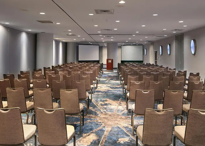 New York Marriott Marquis